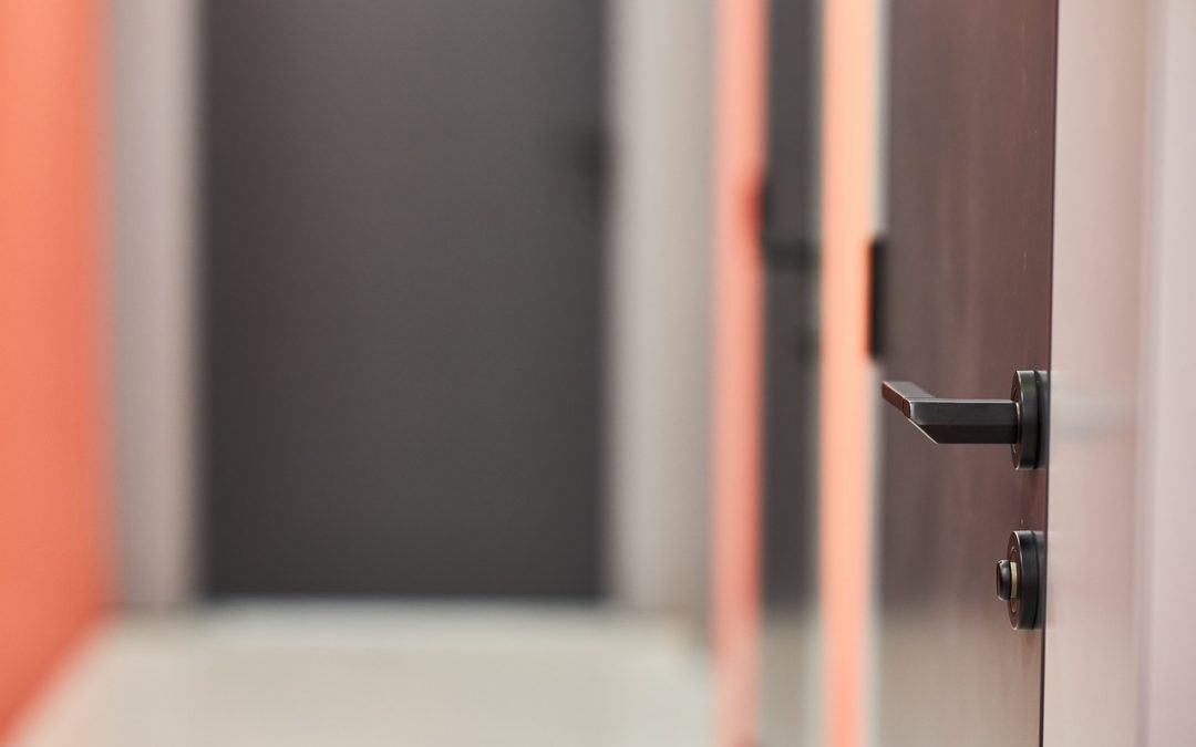 Quels sont les différents types de serrures à mettre sur une porte?