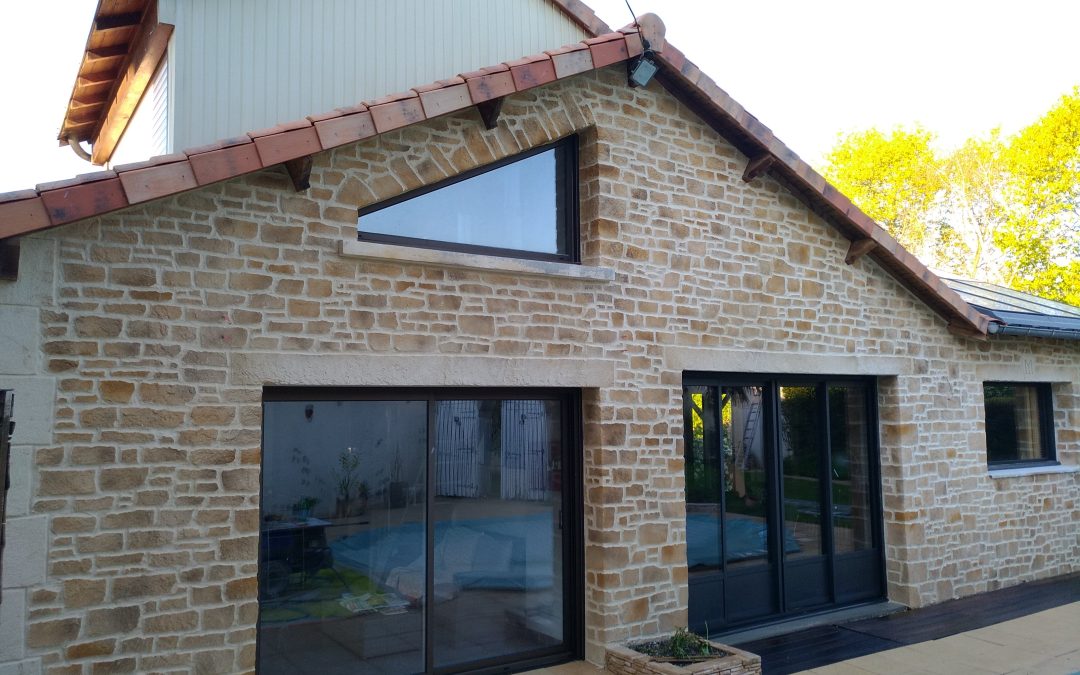 L’enduit pour votre façade : pas si ennuyeux que ça !