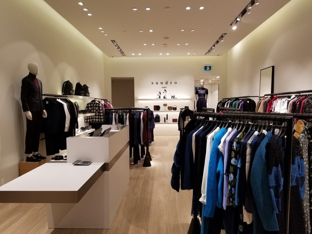L'importance du design intérieur dans une boutique de luxe pour séduire et fidéliser la clientèle