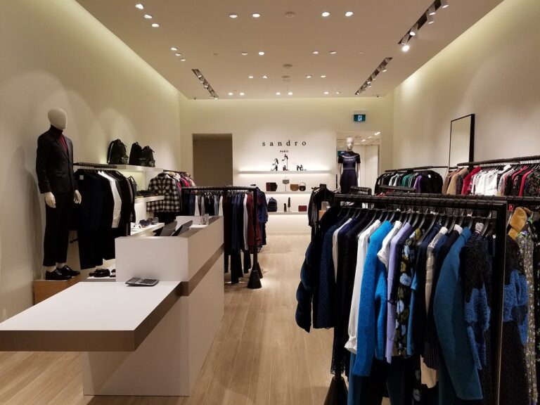 L'importance du design intérieur dans une boutique de luxe pour séduire et fidéliser la clientèle