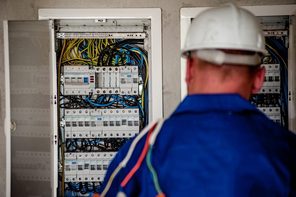 Comment éviter les pièges en choisissant son électricien ?
